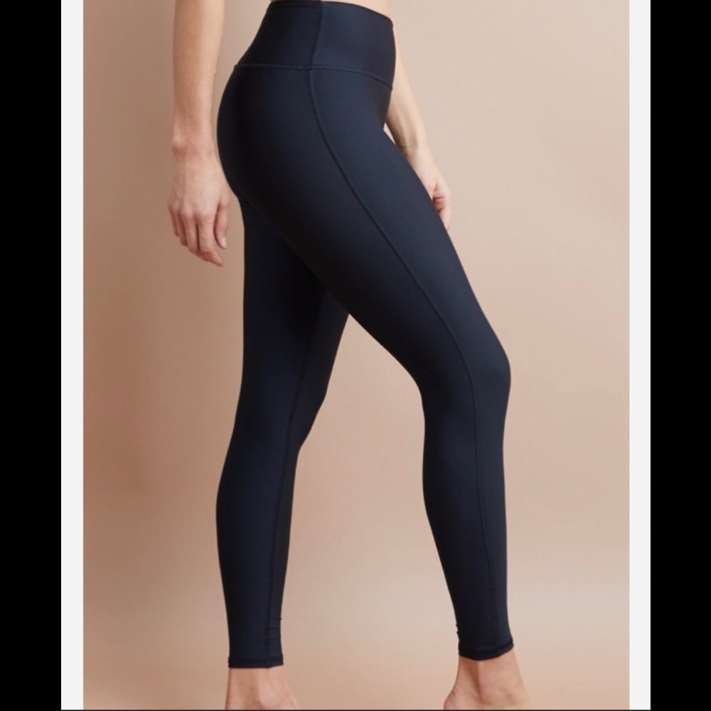 NWT | Savvi Seri Legging | Black | Medium